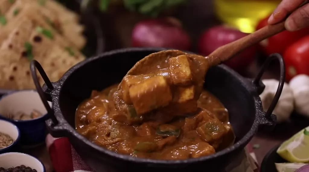 Best Restaurant Style Kadai Paneer
