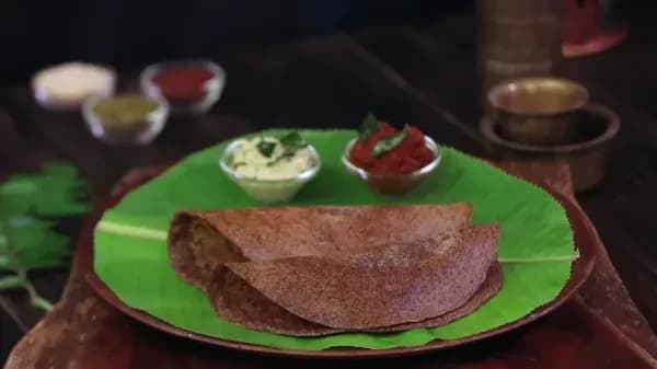 Healthy & Crispy Ragi Moong Dosa Healthy & Crispy Ragi Moong Dosa